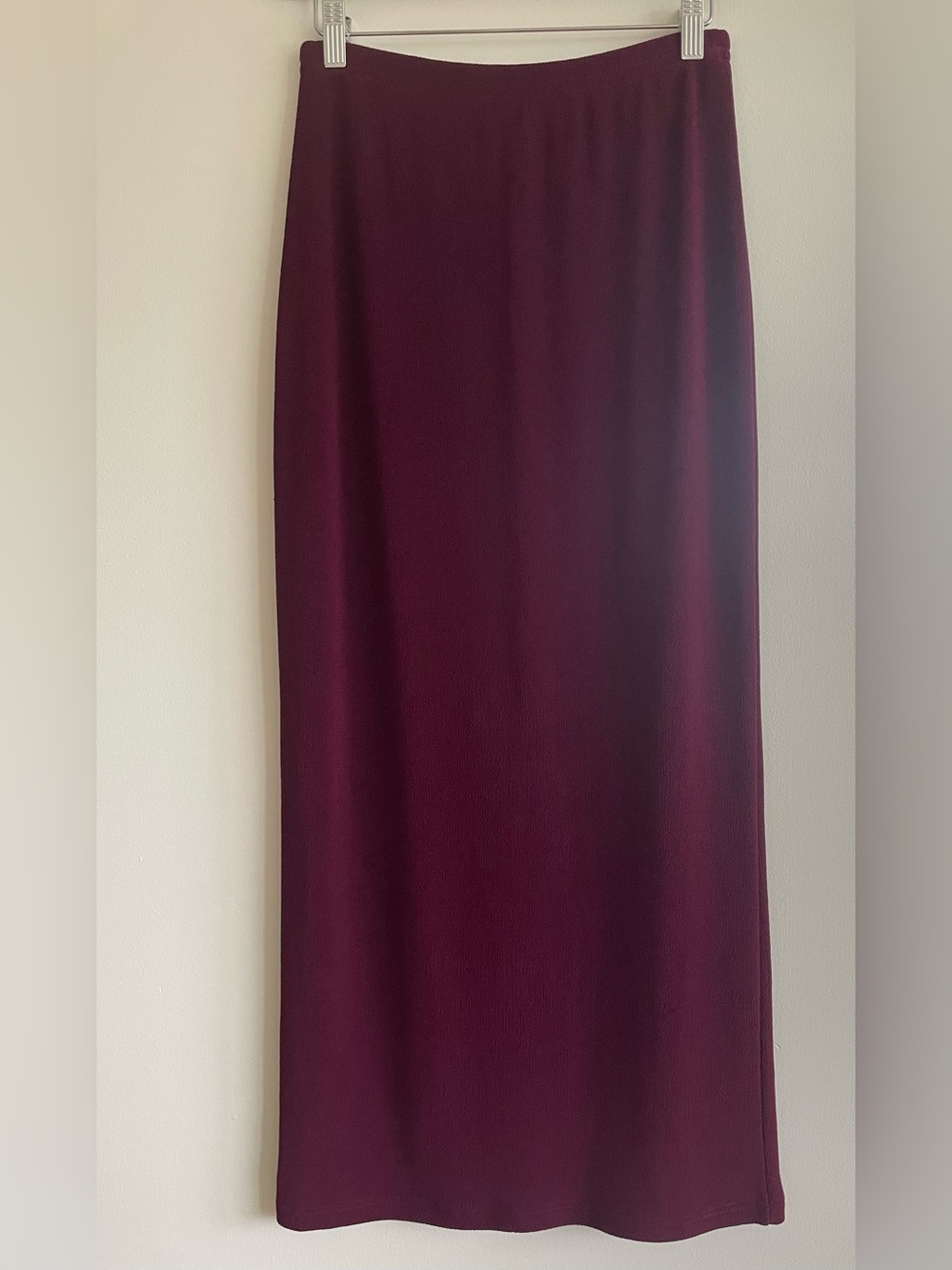 Women's Bordeaux Midi Skirt - Classic Straight Fit